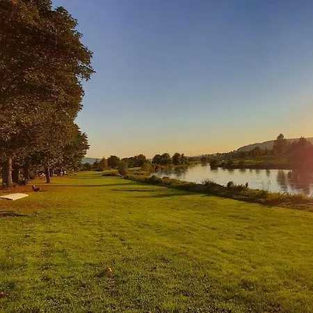 Holiday In On The Weser 아파트 *